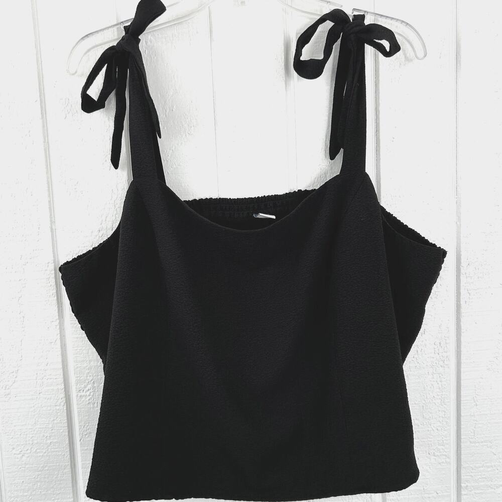 Old Navy Women Sleeveless Cropped Tank Top Smocked Black Summer Boho Size XXL - Picture 6 of 6